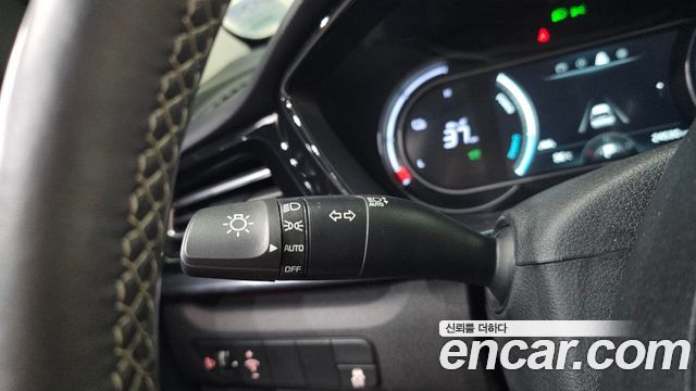 Kia Niro Plus Earth 2023 — фото 17