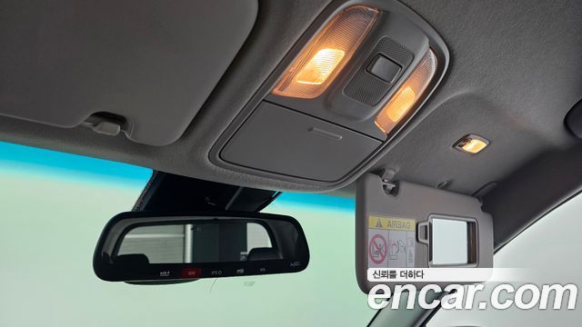 Kia Niro Plus Earth 2023 — фото 27