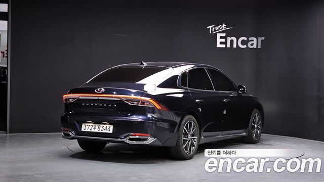 Hyundai Grandeur (IG) 2.5 Premium Choice 2021 — фото 2