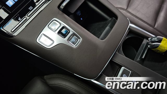 Hyundai Grandeur (IG) 2.5 Premium Choice 2021 — фото 9