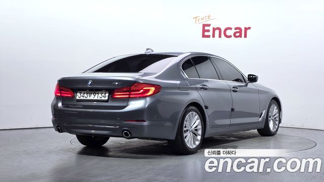 BMW 5 Series (G30) 530i Luxury Plus 2019 — фото 2