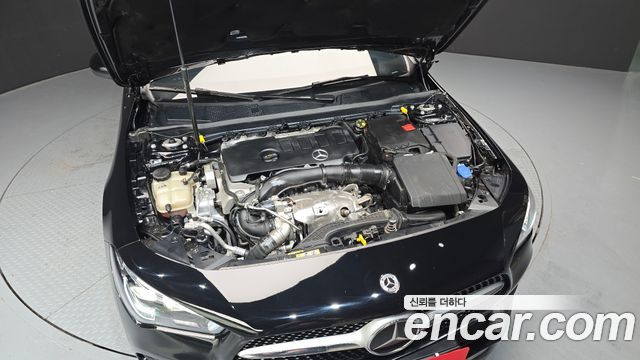 Mercedes-Benz CLA-Class (C118) CLA250 4MATIC 2023 — фото 6