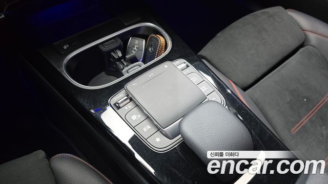 Mercedes-Benz CLA-Class (C118) CLA250 4MATIC 2023 — фото 18