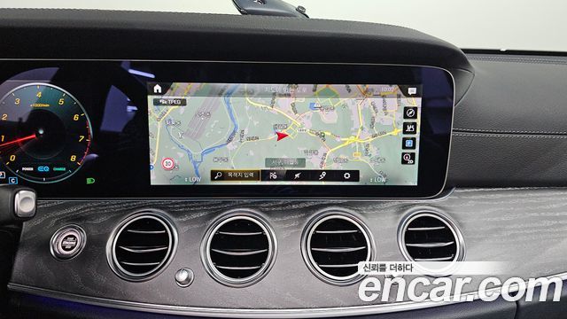 Mercedes-Benz E-Class (W213) E350 4MATIC AMG Line 2022 — фото 14