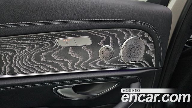 Mercedes-Benz E-Class (W213) E350 4MATIC AMG Line 2022 — фото 28