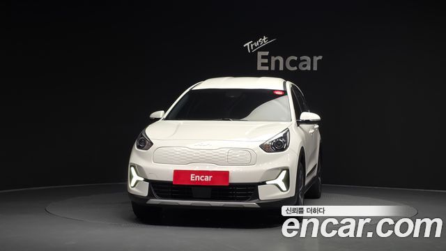 Kia Niro Plus Light (Taxi Trim) 2024 — фото 3