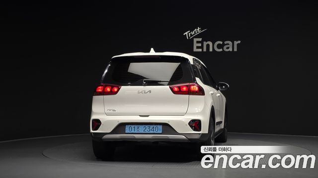 Kia Niro Plus Light (Taxi Trim) 2024 — фото 4