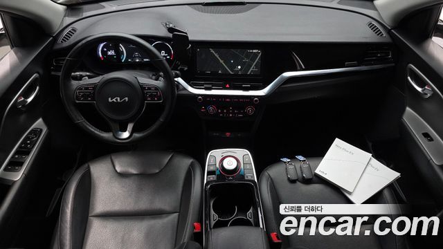 Kia Niro Plus Light (Taxi Trim) 2024 — фото 7