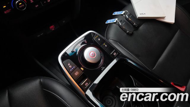 Kia Niro Plus Light (Taxi Trim) 2024 — фото 9