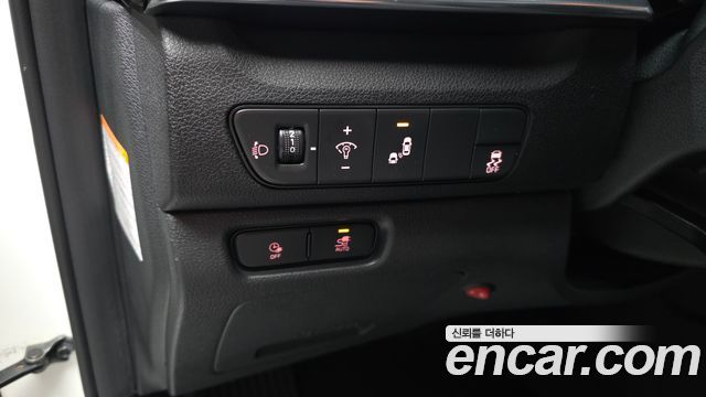 Kia Niro Plus Light (Taxi Trim) 2024 — фото 16