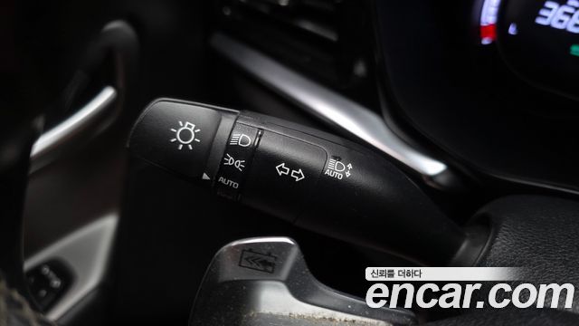 Kia Niro Plus Light (Taxi Trim) 2024 — фото 18