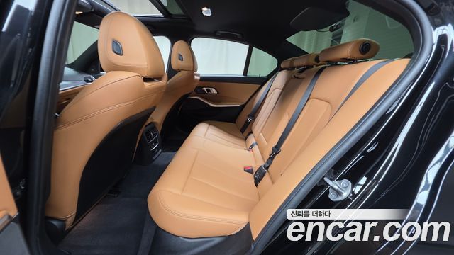 BMW 3 Series (G20) 320i M Sport 2024 — фото 16
