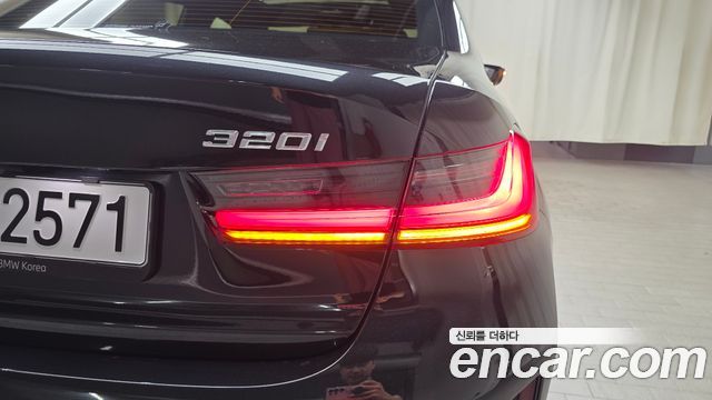 BMW 3 Series (G20) 320i M Sport 2024 — фото 29