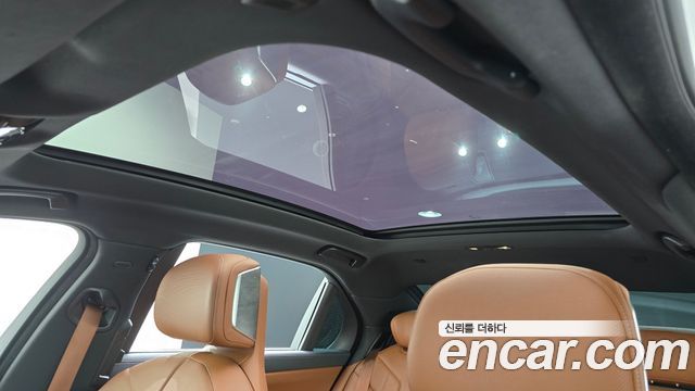 BMW 7 Series (G70) 740d xDrive M Sport 2024 — фото 15