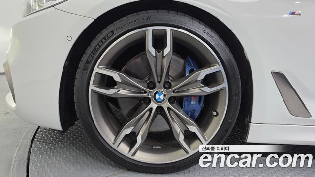 BMW 5 Series (G30) M550d xDrive 2018 — фото 5