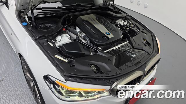 BMW 5 Series (G30) M550d xDrive 2018 — фото 6