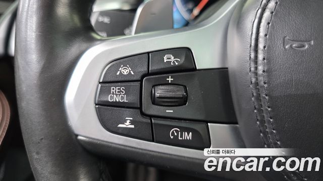 BMW 5 Series (G30) M550d xDrive 2018 — фото 17
