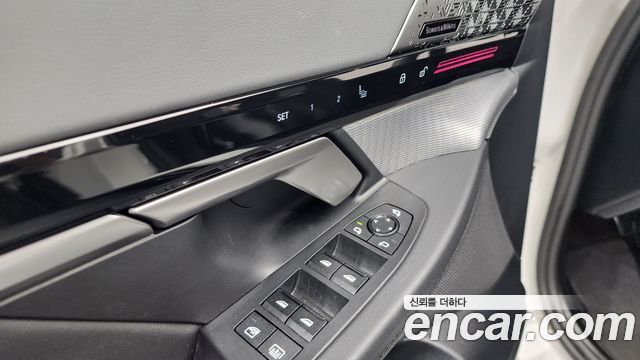 BMW 5 Series (G60) 530e M Sport 2024 — фото 33