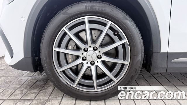 Mercedes-Benz GLA-Class (H247) GLA45 AMG 4MATIC+ 2022 — фото 5