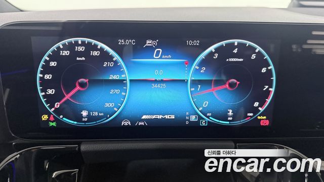Mercedes-Benz GLA-Class (H247) GLA45 AMG 4MATIC+ 2022 — фото 8
