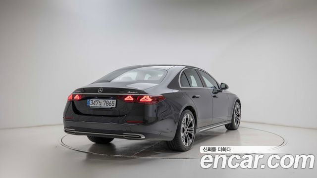 Mercedes-Benz E-Class (W214) E350e 4MATIC 2025 — фото 2
