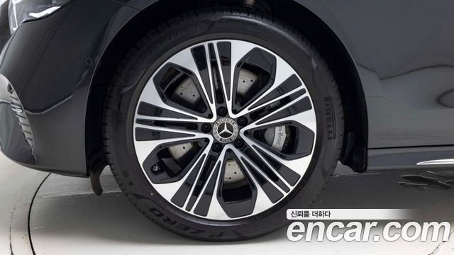Mercedes-Benz E-Class (W214) E350e 4MATIC 2025 — фото 5