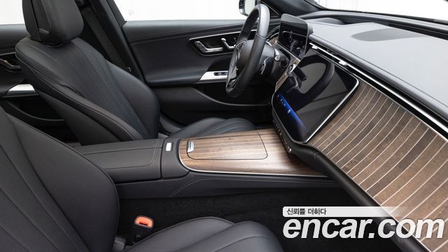Mercedes-Benz E-Class (W214) E350e 4MATIC 2025 — фото 9