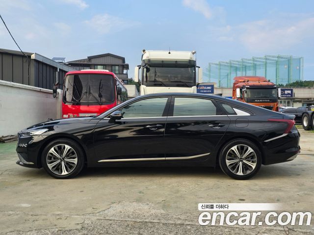 Kia K8 2.5 Gasoline 2WD Signature 2023 — фото 3