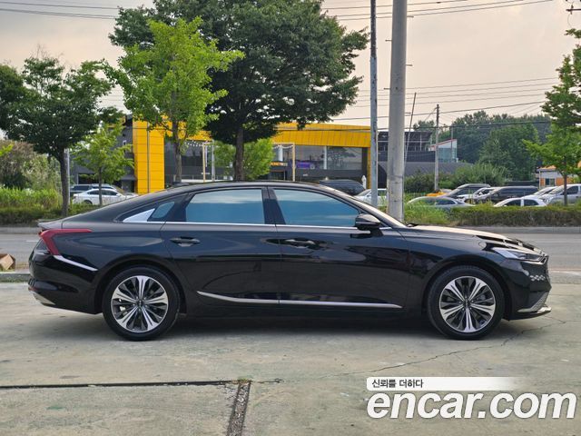 Kia K8 2.5 Gasoline 2WD Signature 2023 — фото 4