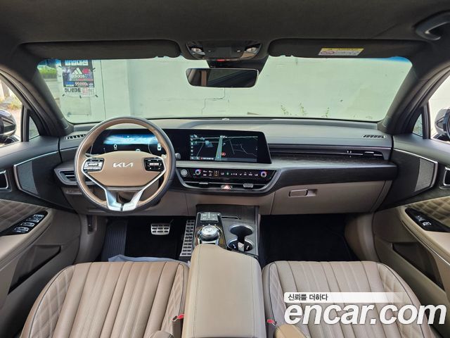 Kia K8 2.5 Gasoline 2WD Signature 2023 — фото 6