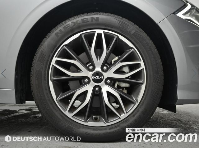 Kia K5 (III) 2.0 Prestige 2023 — фото 5