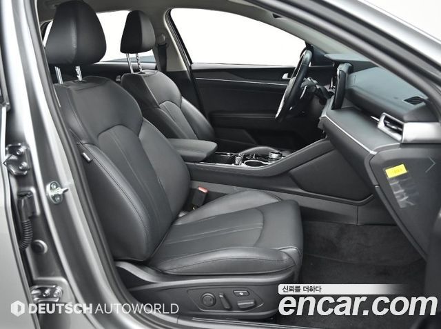 Kia K5 (III) 2.0 Prestige 2023 — фото 10