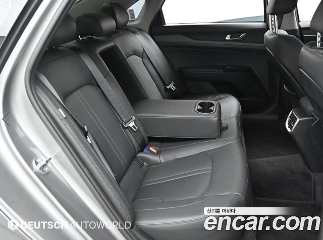 Kia K5 (III) 2.0 Prestige 2023 — фото 16