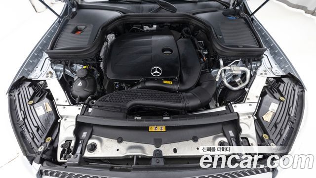 Mercedes-Benz GLC-Class (X253) GCL300 4MATIC Coupe 2023 — фото 6
