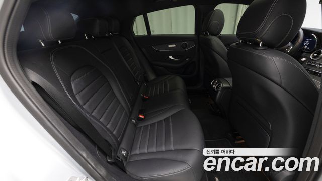 Mercedes-Benz GLC-Class (X253) GCL300 4MATIC Coupe 2023 — фото 10