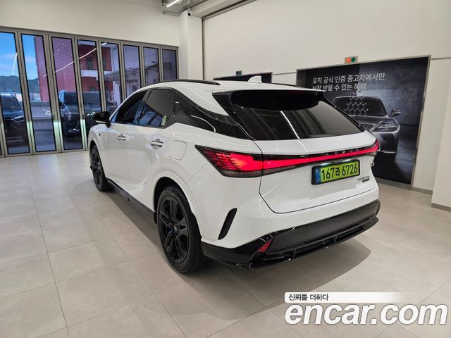 Lexus RX500h (V) F-Sport 2025 — фото 2