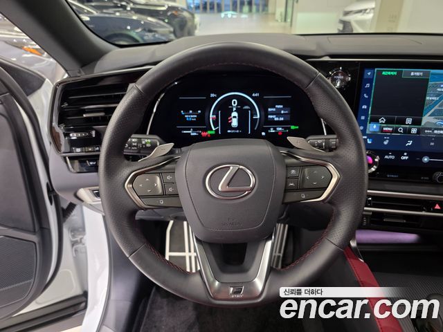 Lexus RX500h (V) F-Sport 2025 — фото 18