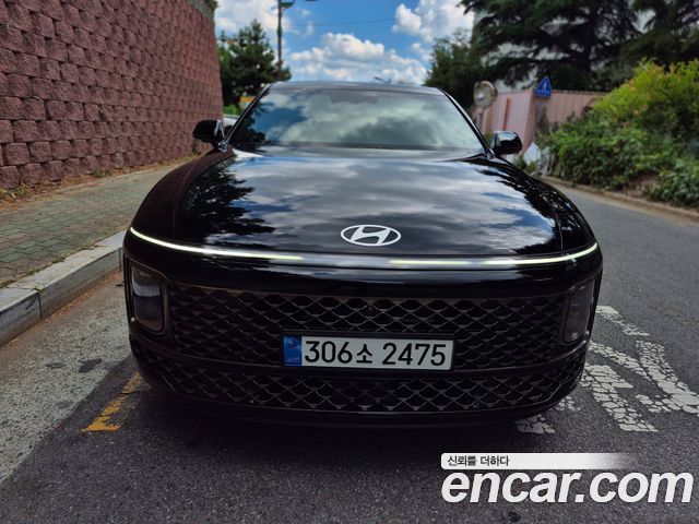 Hyundai Grandeur (GN7) 2,5 Gasoline 2WD Calligraphy 2025 — фото 3