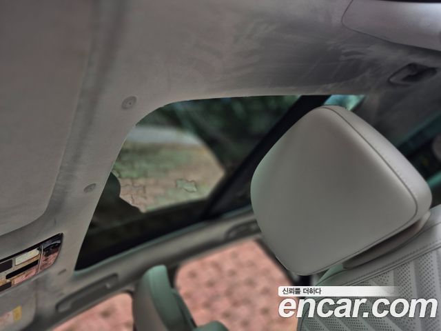 Hyundai Grandeur (GN7) 2,5 Gasoline 2WD Calligraphy 2025 — фото 16