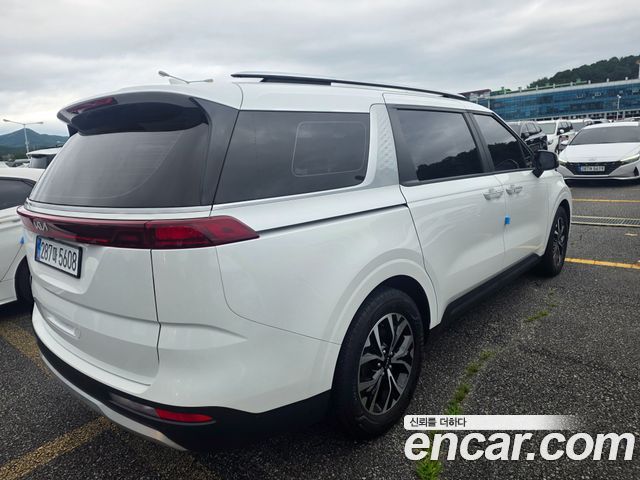 Kia Carnival (IV) Diesel 9-Seater Prestige 2023 — фото 5