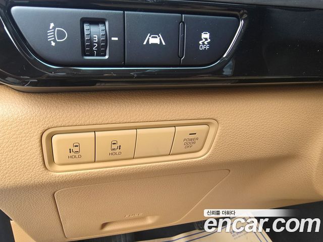 Kia Carnival (IV) Diesel 9-Seater Prestige 2023 — фото 16