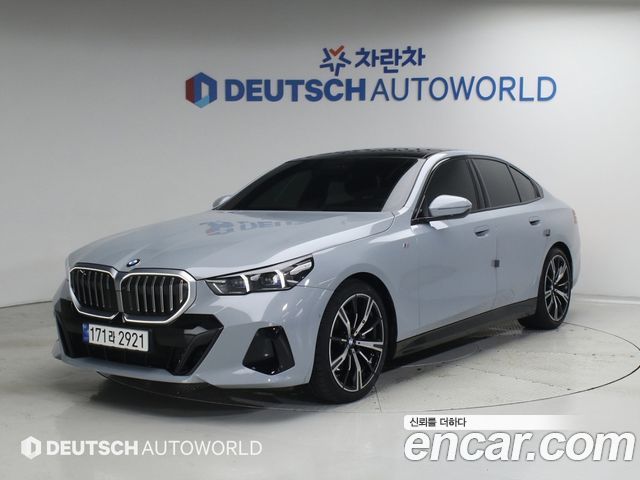 BMW 5 Series (G60) 530i xDrive M Sport