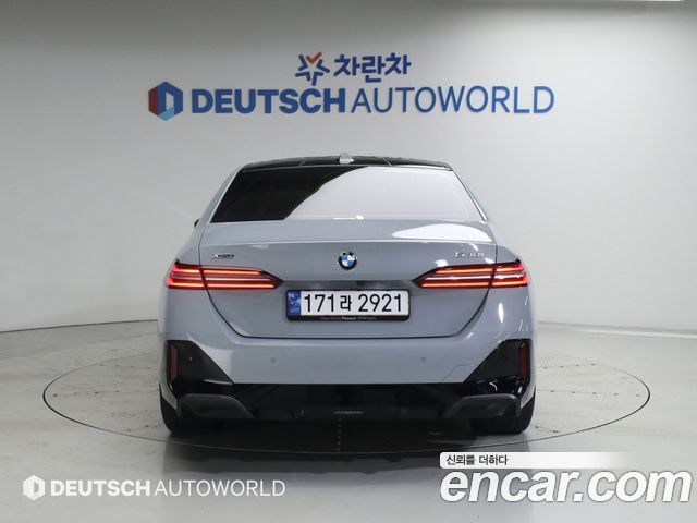 BMW 5 Series (G60) 530i xDrive M Sport 2024 — фото 4
