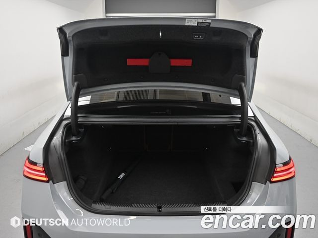 BMW 5 Series (G60) 530i xDrive M Sport 2024 — фото 23