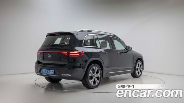 Mercedes-Benz EQB (X243) EQB300 4MATIC 2026 — фото 2