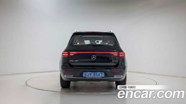 Mercedes-Benz EQB (X243) EQB300 4MATIC 2026 — фото 4