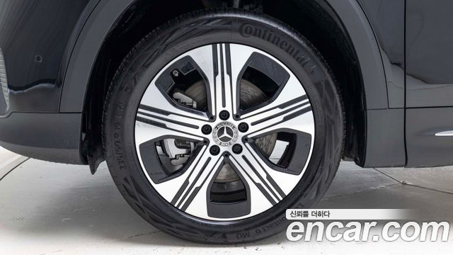 Mercedes-Benz EQB (X243) EQB300 4MATIC 2026 — фото 5