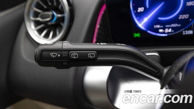 Mercedes-Benz EQB (X243) EQB300 4MATIC 2026 — фото 22