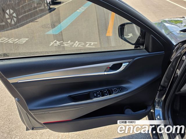 Hyundai Grandeur (IG) 2.5 Le Blanc 2023 — фото 15