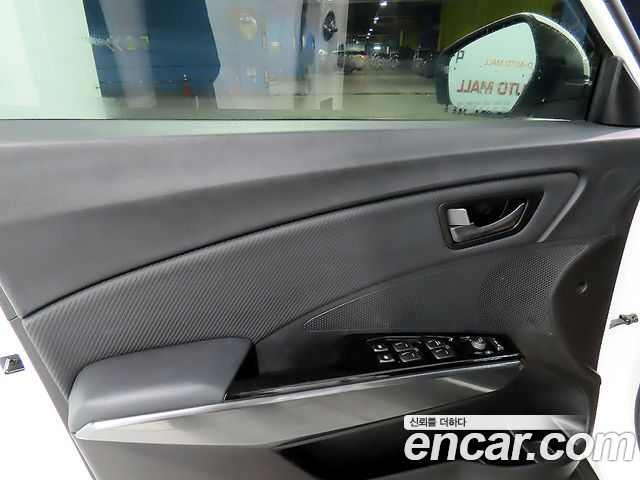 KG Mobility (SsangYong) Tivoli Air 1.5 A3 2WD 2022 — фото 18